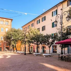Apartamento Hostly - La Pera - 2 Bedrooms, Full Center, Pisa