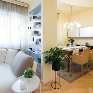 Foscolo 25 Appartement
